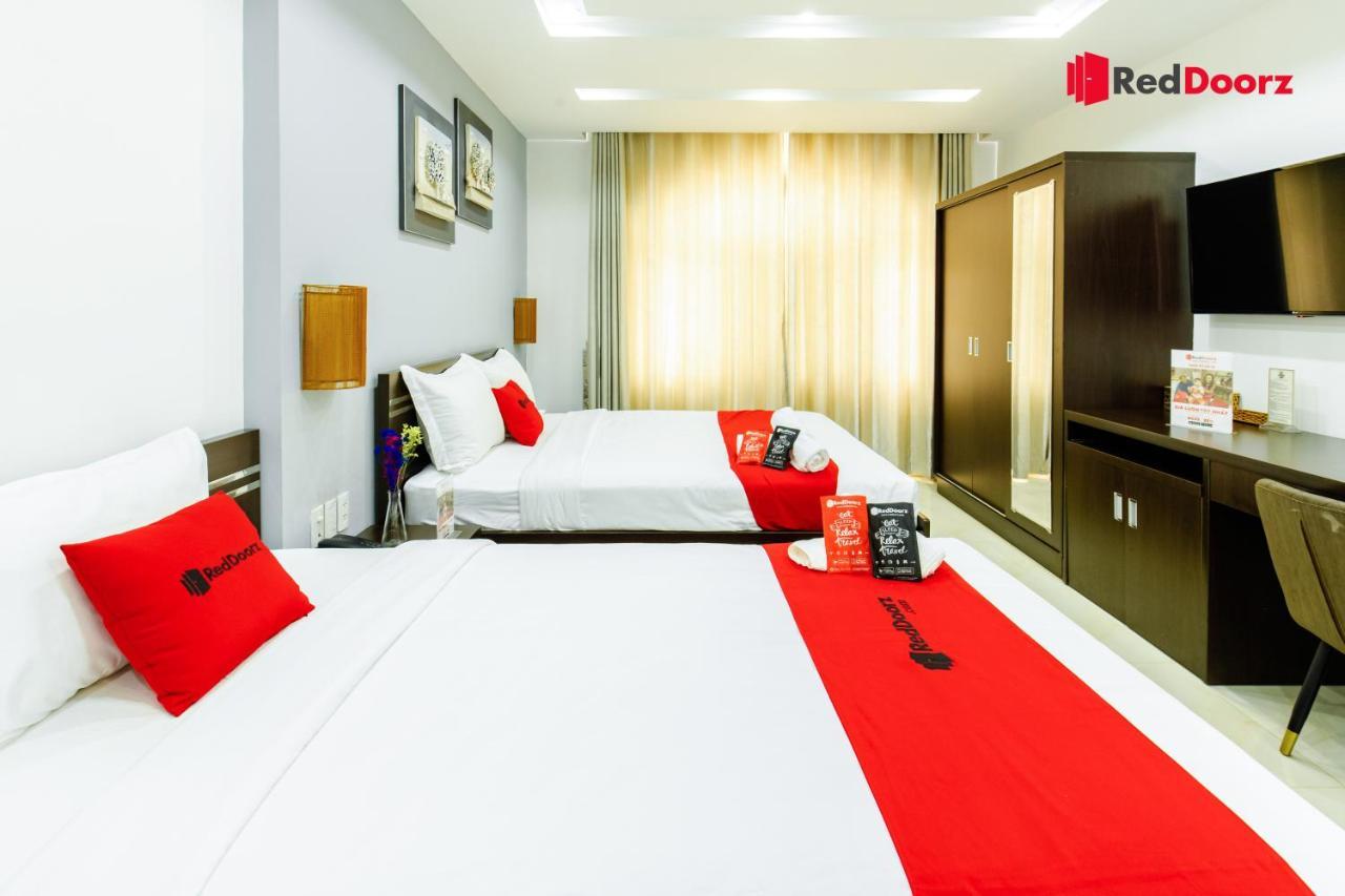 Reddoorz New Haru Hotel Phan Khiem Ich Хошимін Екстер'єр фото
