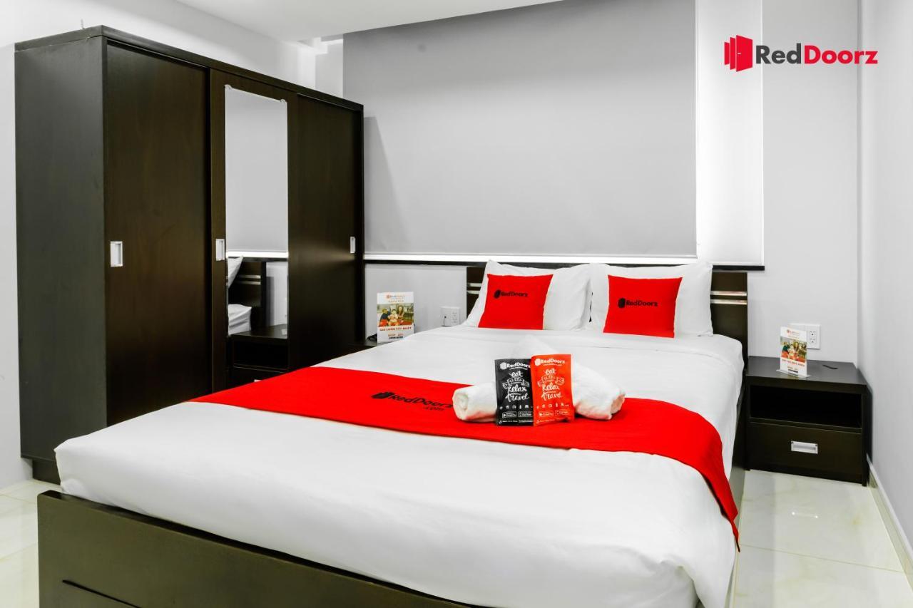 Reddoorz New Haru Hotel Phan Khiem Ich Хошимін Екстер'єр фото