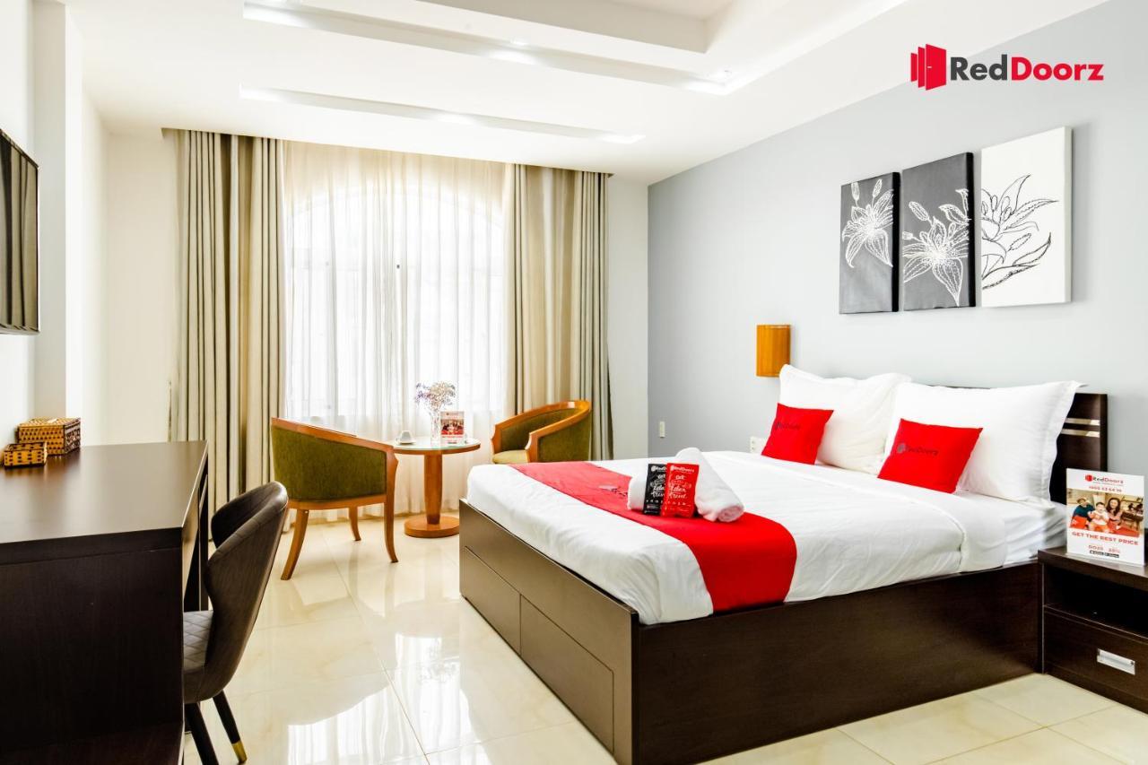 Reddoorz New Haru Hotel Phan Khiem Ich Хошимін Екстер'єр фото